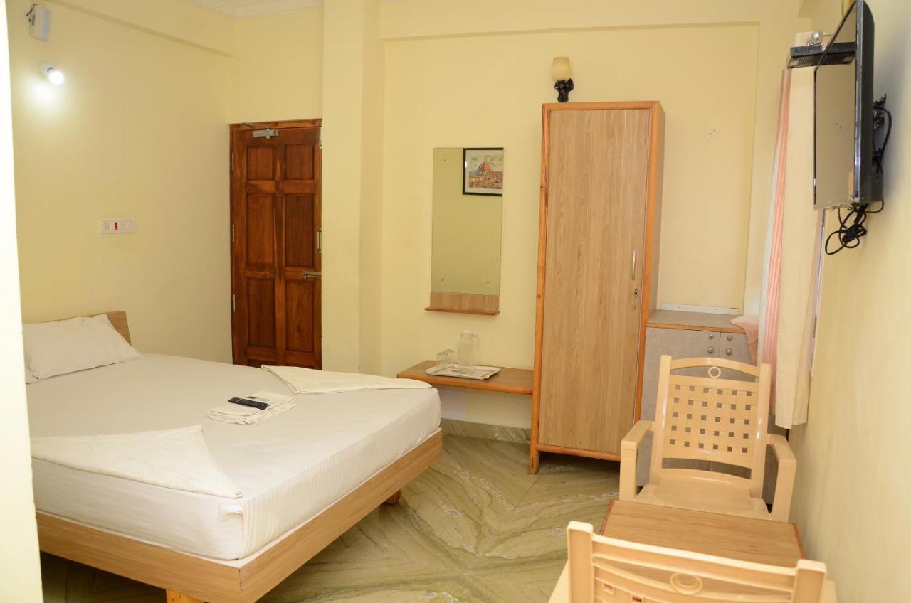 Hari Iyer Residency Hotel Tiruchchendūr Eksteriør billede